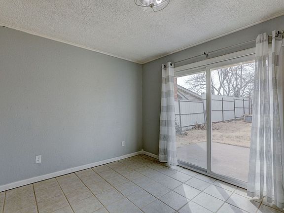3rd image of 8544 SW 75th St
