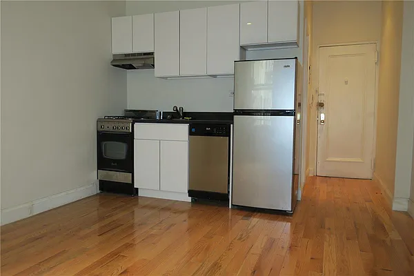 Rented by Platinum Properties | media 1