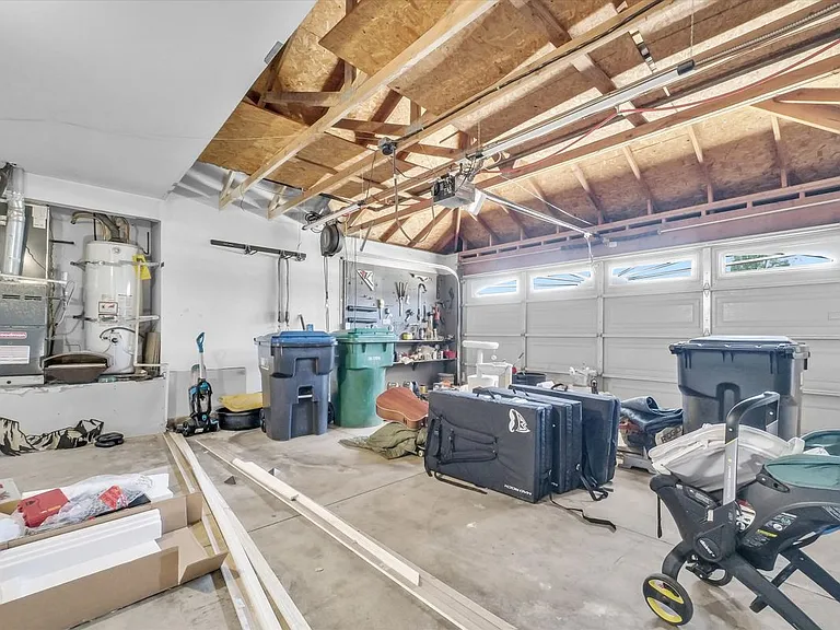 501 Roosevelt St — Photo 7