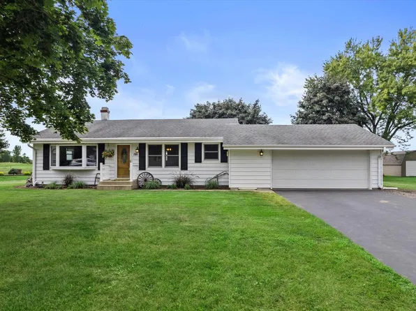 285 North Arlington AVENUE, North Prairie, WI 53153