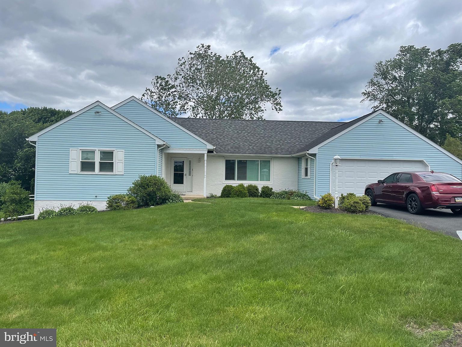 455 Glen Mar Ave, New Holland, PA 17557 Zillow