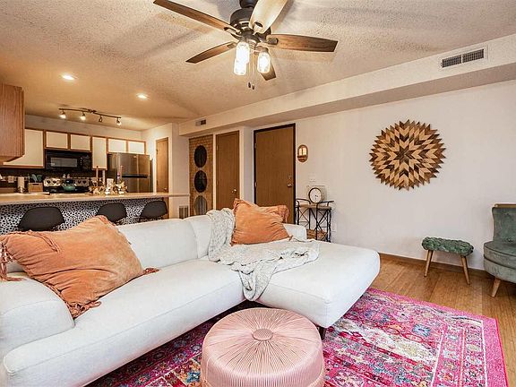 5th image of 120 Shannon Dr Unit 5