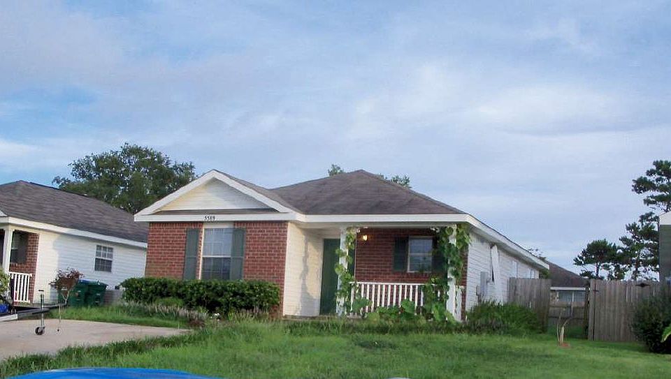 1st image of 5589 Centerbrook Pl