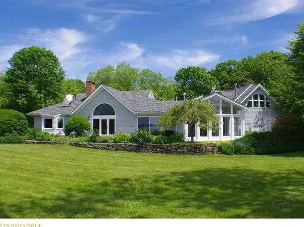 12 Bunganuc Landing Rd, Brunswick, ME 04011