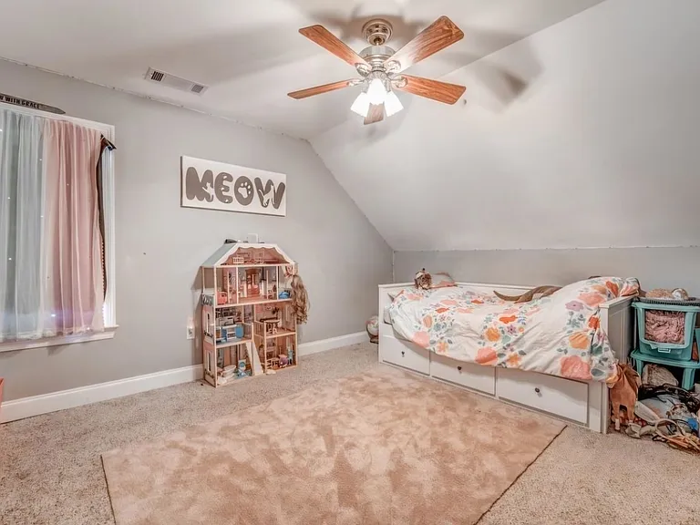 173 Littleton Way — Photo 14