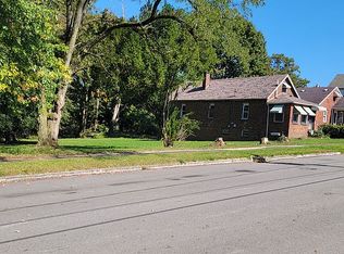 604 Penhale Ave, Campbell, OH