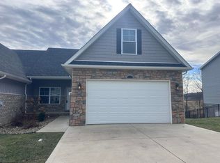 2031 Mountain Ash Ln, Morgantown, WV 26501