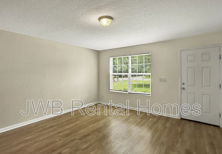 8180 Metto Rd — Photo 7