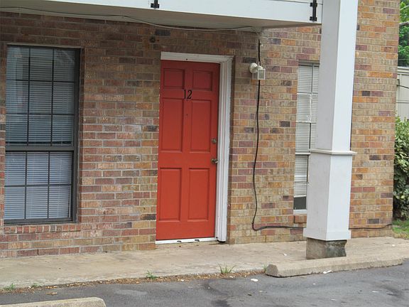 2nd image of 108 E Seale St APT 19