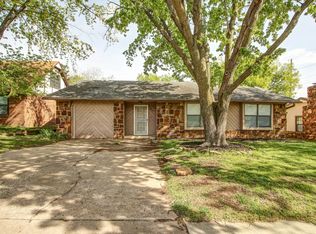 8807 E 56th St S, Tulsa, OK 74145