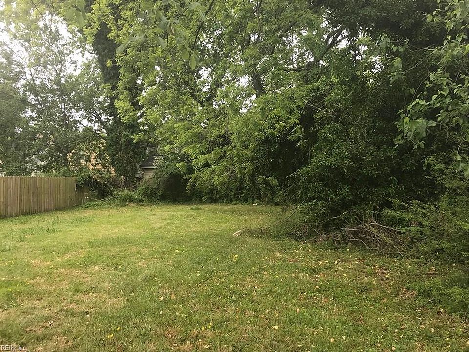 1st image of 1904 Prentis Ave