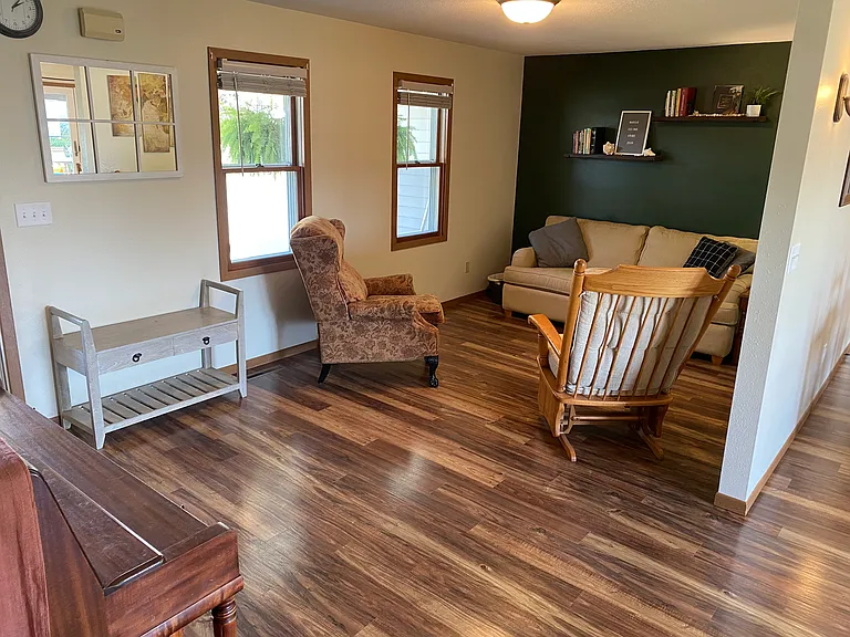 1108 E Pl — Photo 15