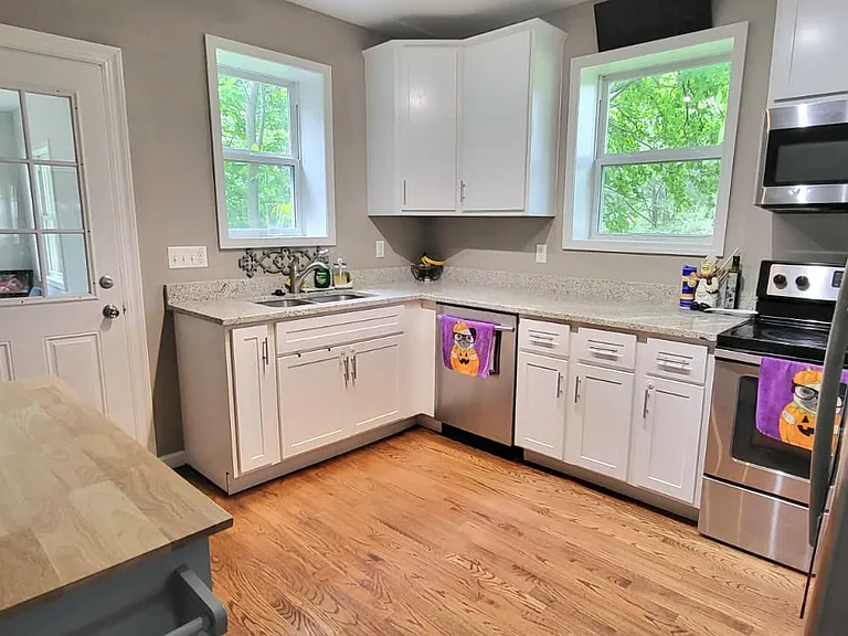 7916 Dale Ave — Photo 6