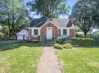 29 Goodale Dr, Newington, CT 06111