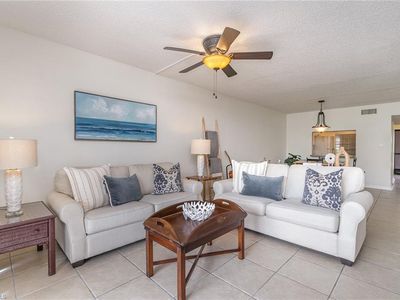 5535 Rattlesnake Hammock RD #103, Naples, FL, 34113