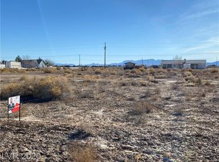 201 E Falcon St, Pahrump, NV 89048
