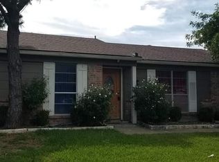 1917 Swan Dr, Garland, TX 75040