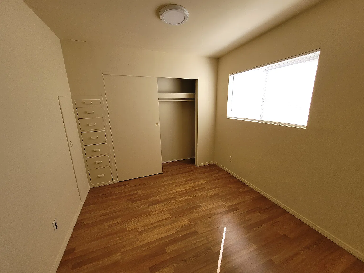 2 bed, $2,600 — Photo 4
