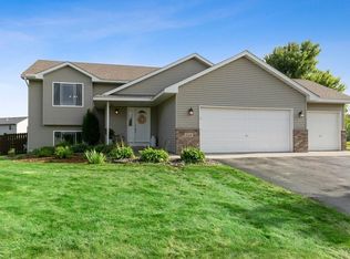 626 Forest Rd, Big Lake, MN 55309