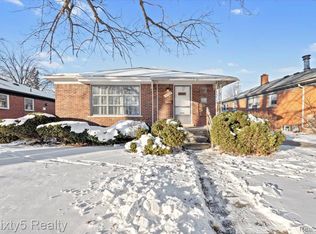 18650 Grey Ave, Allen Park, MI