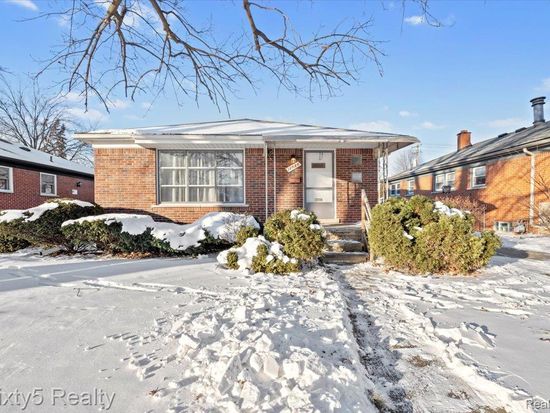 18650 Grey Ave, Allen Park, MI 48101