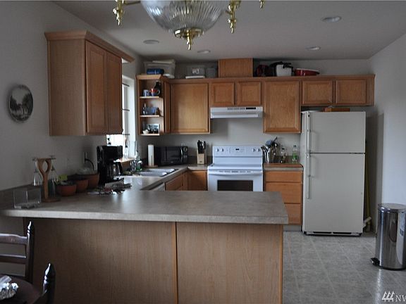 4th image of 260 Glen Gate St