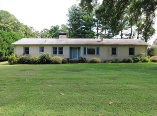 504 N Greenbriar Rd, Statesville, NC 28625