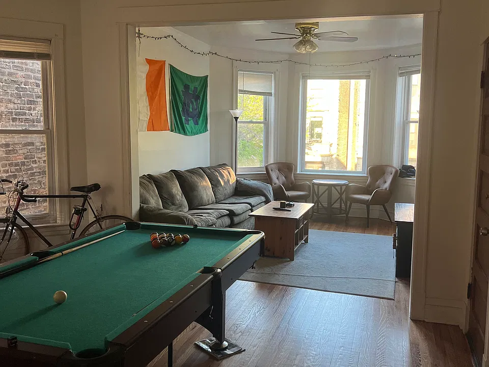 dining/living rooms