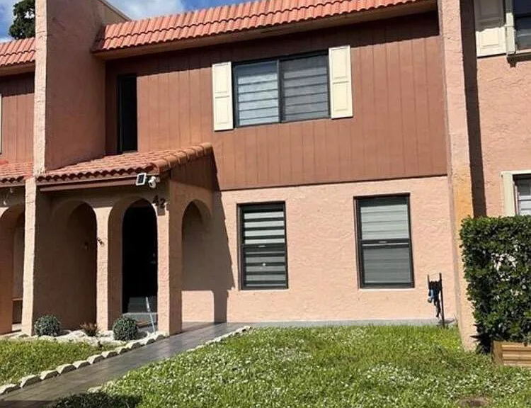 42 Madrid Ln #7-16 — Photo 3