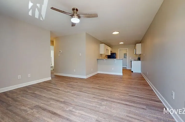 1076 Norris Rd — Photo 11