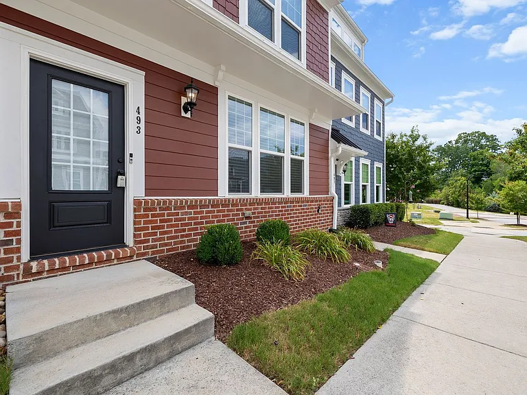 493 Rally Point Pl — Photo 3