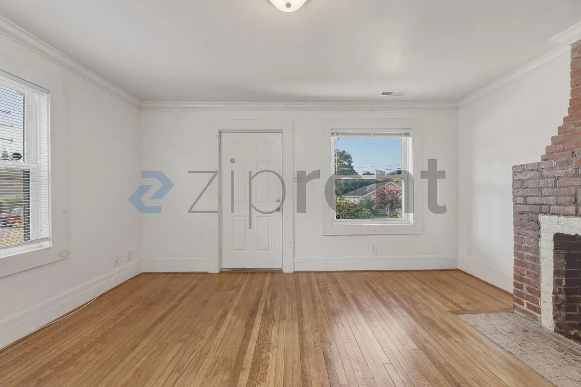 2 bed, 770 sqft, $1,575 — Photo 4