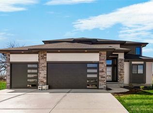 18267 W 168th Ter, Olathe, KS 66062