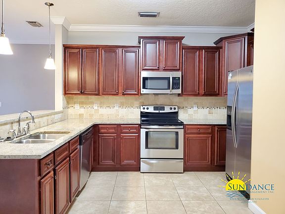 4th image of 311 Stacy Cir