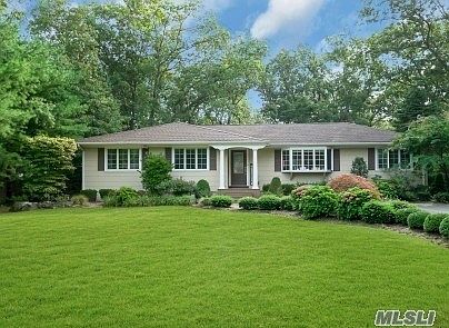 4th image of 61 Grassy Pond Dr