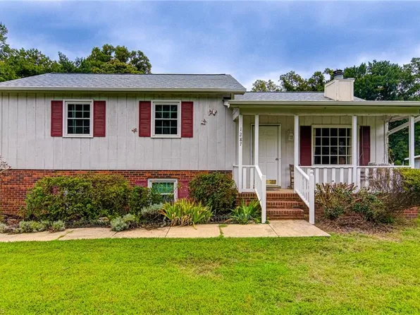 1287 Millerwood Dr, Winston Salem, NC 27106