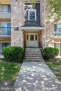 8203 Whispering Oaks Way APT 202, Gaithersburg, MD, 20879