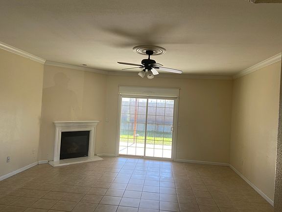 2nd image of 1806 Cottonwood Ave