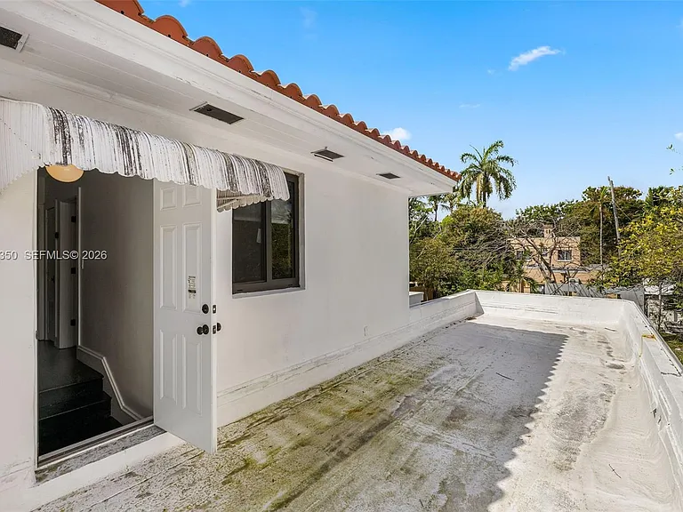 3420 Sheridan Ave — Photo 33