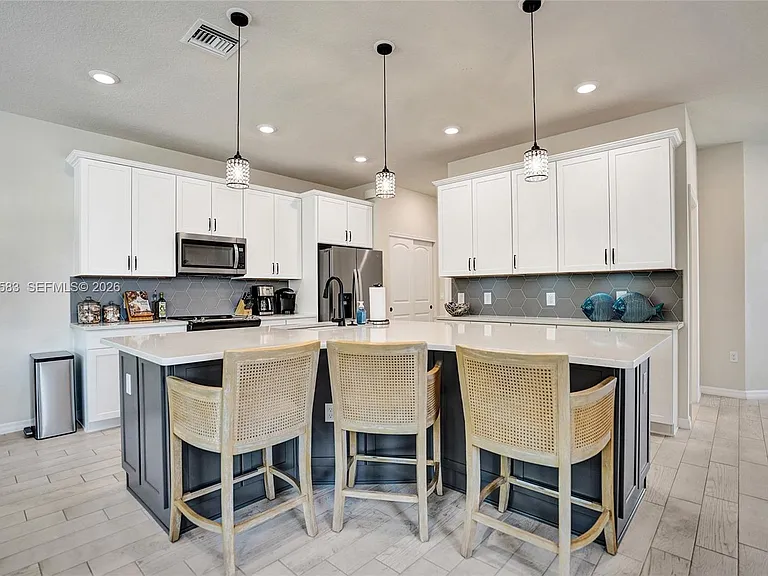 8193 Cinch Way — Photo 11