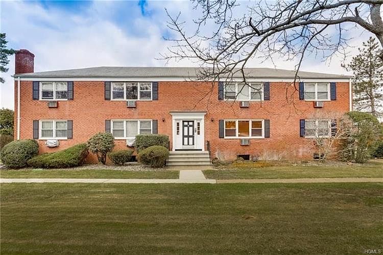 1st image of 6 Lenox Ct APT 710