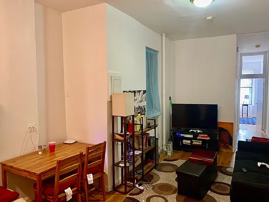 Rented by Sky Management | media 45