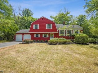 1104 Cambridge Ln, Bridgewater, NJ