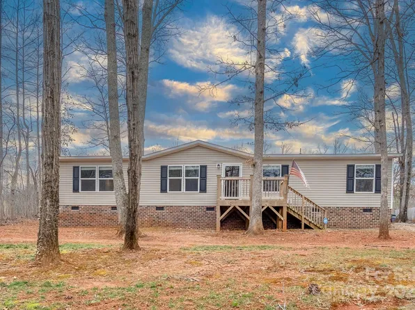 1795 Kestrel Valley Ln, Catawba, NC 28609