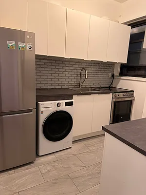 Rented by Corcoran | media 1