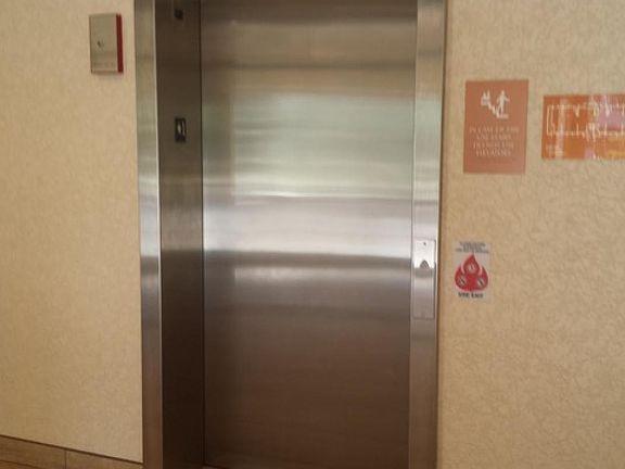 5th image of 6759 W Forest Preserve Ave APT 407