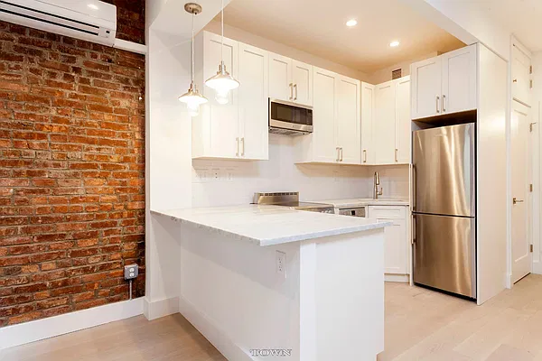 Rented by Town Residential | media 16