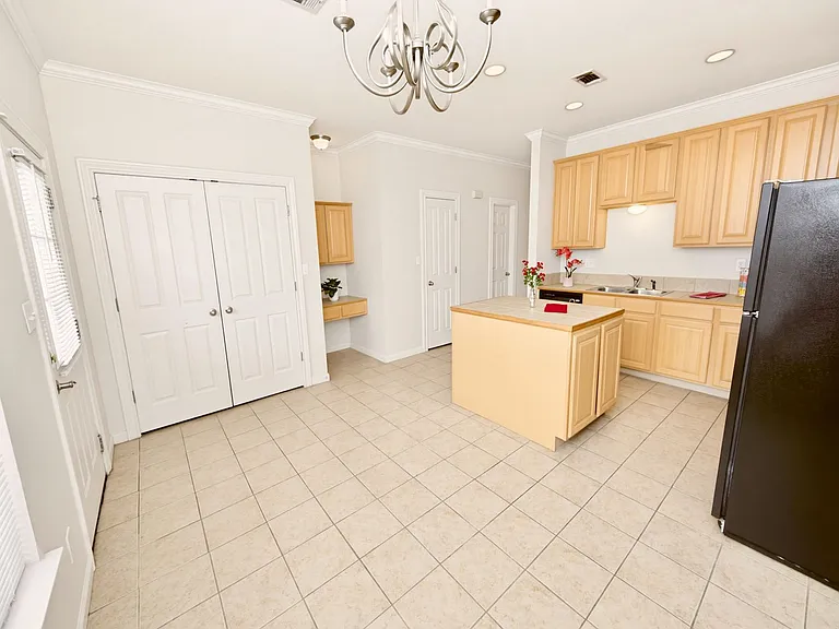 4000 Lake Beau Pre Blvd #14 — Photo 6