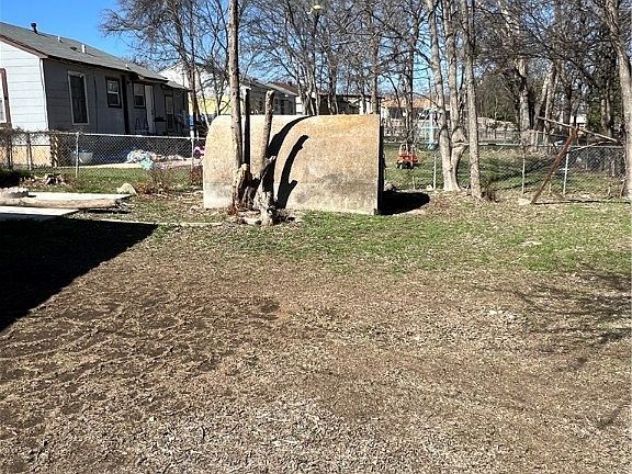 3rd image of 1702 N 22nd St