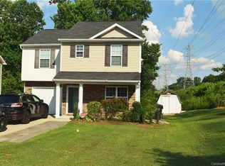 233 Ravenridge Ct #38, Charlotte, NC 28216
